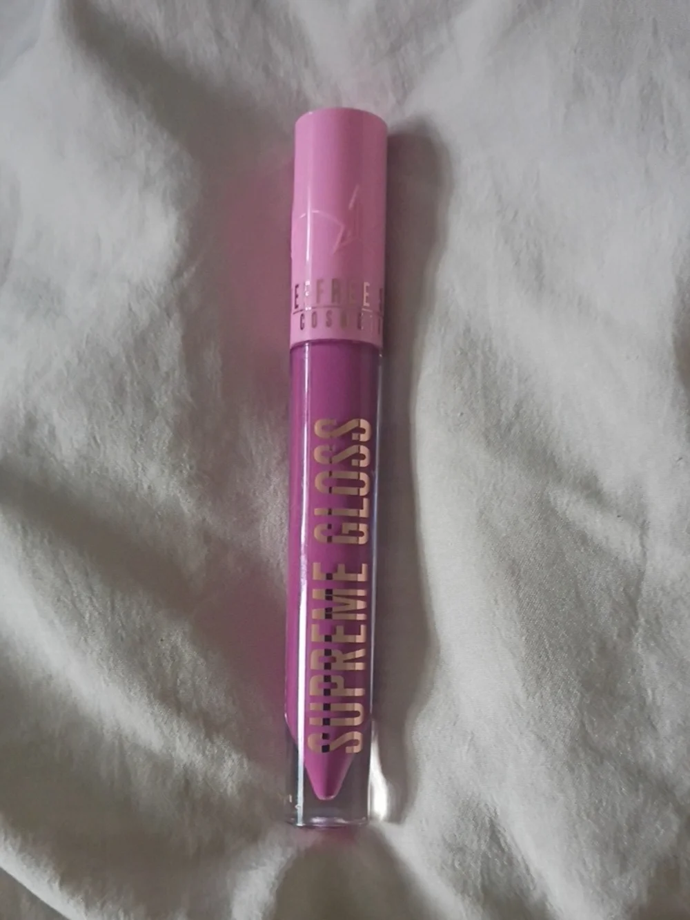 Jeffree Star Supreme Gloss in More Than Friends